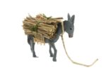 Burro carga leña