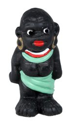 Negrita bebé a cuestas