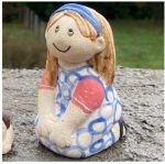 Sara (Niña Jugando)